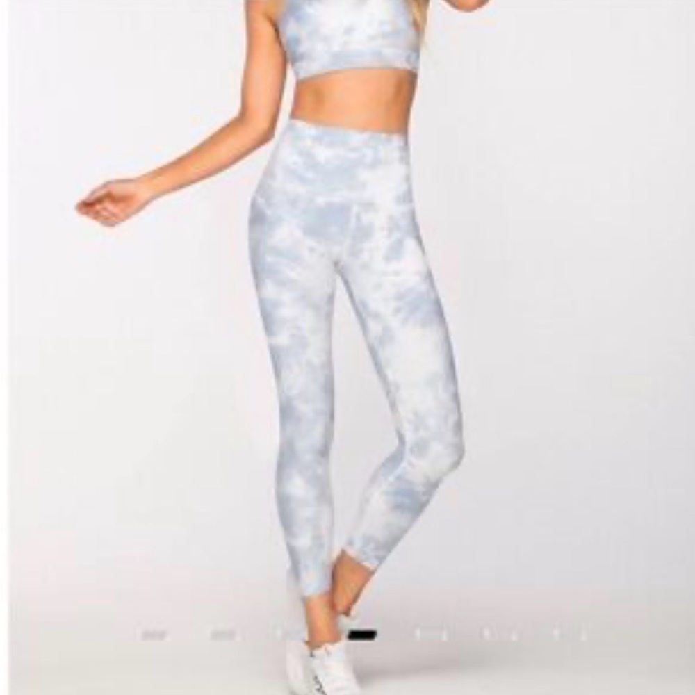 Lorna Jane Light Blue Cloud Tie-Dye High-Waist Leggings
